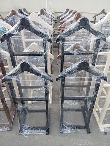 asilqan satilir: Taxta paltar asılqanı – stasionar “valet” tipli təşkilatçı - — 10