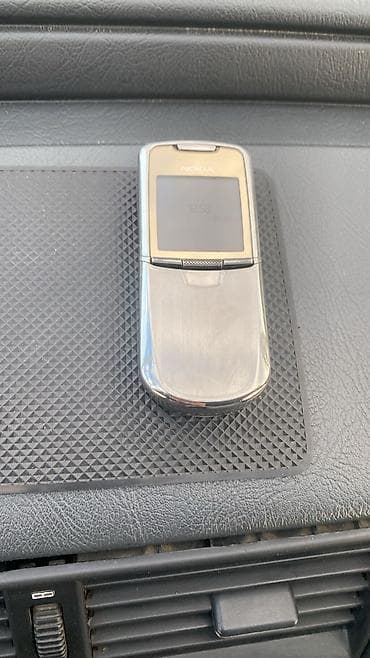 Nokia 8 Sirocco, 2 GB, rəng - Boz, Düyməli — 6