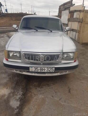 Bıçaqlar: GAZ Volga 3110 sedan - Gövdə tipi: 4 qapılı sedan - Rəng: gümüşü - — 1