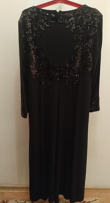 Ziyafət donu,52 ölçü,əla vəziyyətdədir, hicablı xanımlar da geyinə