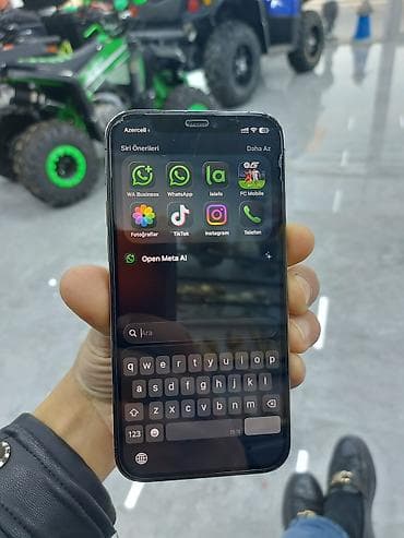 xiomi 14t pro: IPhone 12 Pro, Graphite — 2