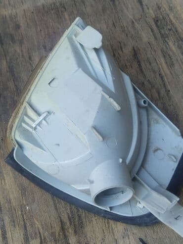 çeşqa maşın: Sağ ön, Mercedes-Benz W, Orijinal, Almaniya, İşlənmiş — 2