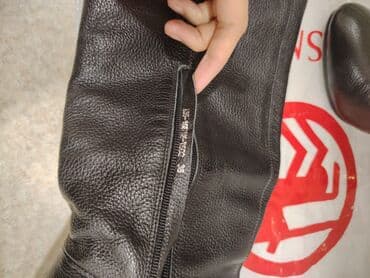 женские зимние замшевые ботфорты: Ботфорты, Размер: 38, цвет - Черный, Б/у — 3