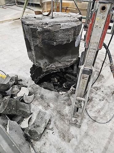 Elektrik işləri: #betonisleri #beton #betonkesme #betonkəsimi #betonkesim #betondesme — 3