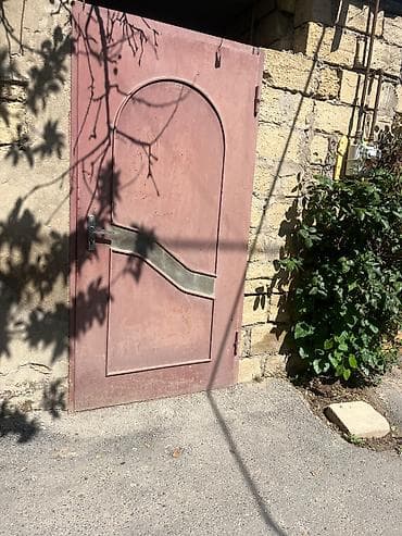 kiray: Ev 3otaqdir.Su qaz işiq internet var.İstilik kombi ile.Paltaryuyan — 9