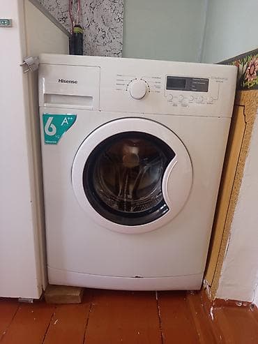 Hisense markalı paltaryuyan maşın satılır. Köhnə modeldir, hazırda