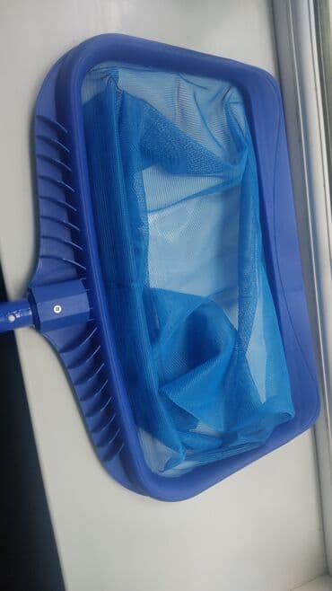 Qoruyucu plyonka və şüşələr: Hovuzun təmizlənməsi üçün nəzərdə tutulmuş bu hovuz toru, su — 1