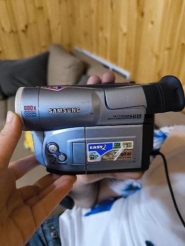 Samsung Hi8 videokamera – VP-L710B (8mm) Xüsusiyyətlər: - Hi8