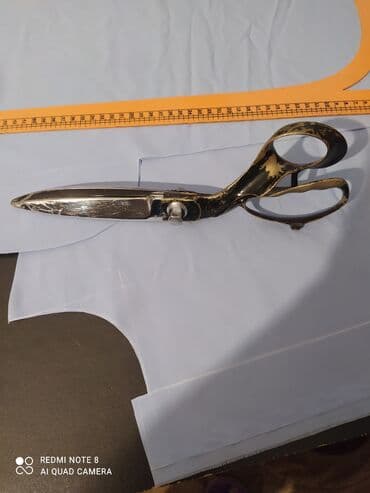 masin mantoru: I - Stolüstü mexaniki tikiş maşınları: Klassik, metal gövdəli 2 ədəd — 4