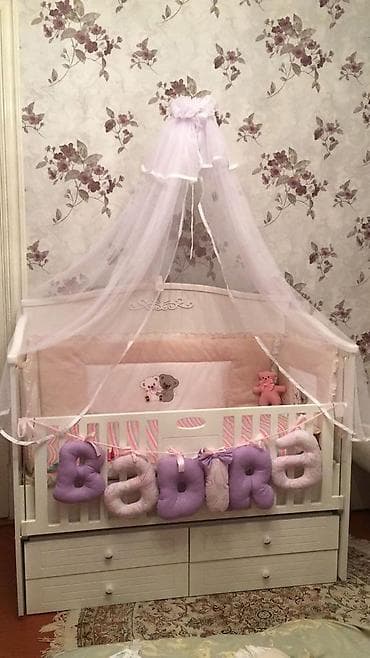 Qız üçün, İşlənmiş, Dördbucaq, Beşik, Dəst ilə, Matras ilə, Yellənmə mexanizm ilə