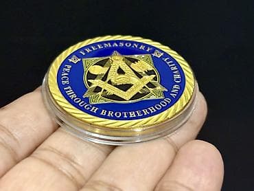 tema sekilleri: Masonluq temalı kolleksiya sikkəsi – “Band of Brothers / Freemasonry” — 6