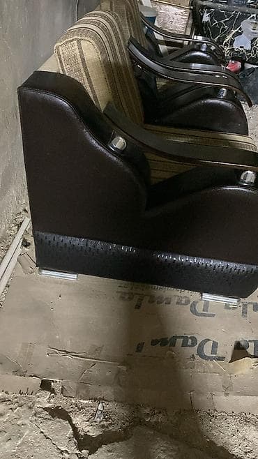 açılan kresloların satışı: 2 kreslo, Bazasız, Açılmayan — 2