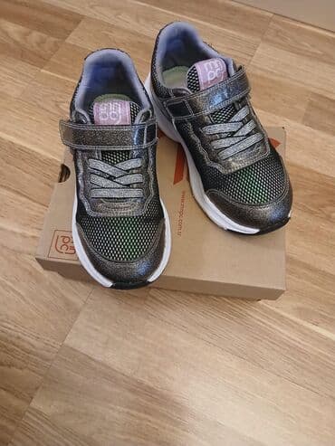 Krossovka, Qız üçün, 30 lalafo.az -da Krossovka, Qız üçün, 30