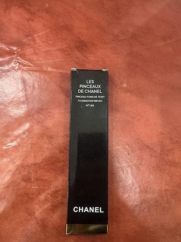 derin dondrcu: CHANEL Les Pinceaux – Foundation Brush N°100 - Brend: CHANEL - Model — 3