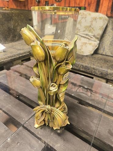 Bir vaza, Bogem şüşəsi