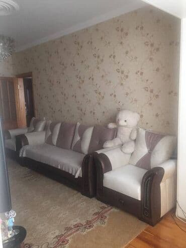 ağ şeher evler: Bakı, 9-cu mikrorayon, 3 otaqlı, Köhnə tikili, 60 kv. m — 3