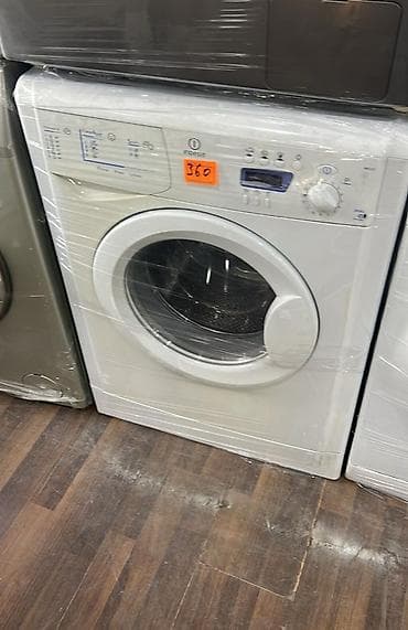 Indesit önyükləməli paltaryuyan maşın - Rəng: ağ - Ön paneldə proqram