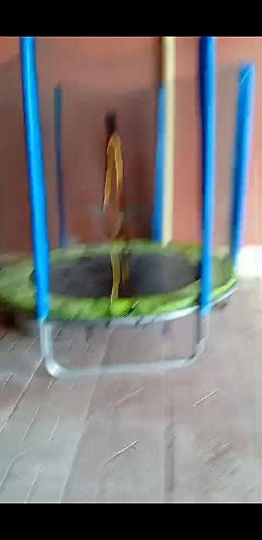 Batut uşaq üçün satılır qiyməti 200 manat köç səbəbi ilə evin bütün — 2