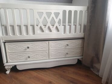 Ofis ləvazimatları: Oğlan və qız üçün, İşlənmiş, Çarpayı, Bazalı, Matras ilə, Siyirməli — 1