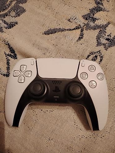 the order: Ps 5 slim satılır 2 djostik ilə, ideal vəziyyətdədir, içinde 600 — 7