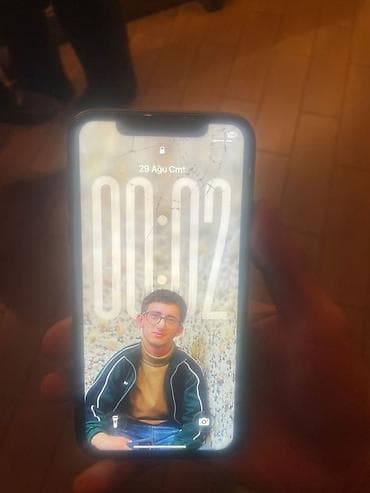 ayfon ikis: IPhone 11, 64 GB, Qara — 2