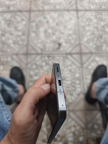 iphone 12 mini 256gb: Samsung Galaxy A56 5G, rəng - Boz, Barmaq izi — 2