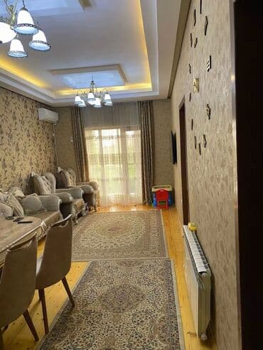 yeni günəşlidə satılan evlər: Fərdi yaşayış evi, iki mərtəbəli, geniş həyəti və terraslı. Evin — 5