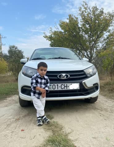 VAZ (LADA) Granta: 1.6 l | 2021 il 12000 km Sedan