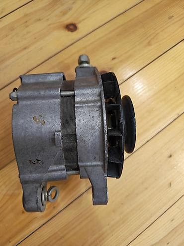 katalizator alisi: Avtomobil generatoru – SSRİ istehsalı KATEK (КАТЭ), model AL155 (AL — 5