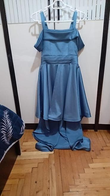 Tünd mavi rəngli zərif ziyafət/libas - Model: asimmetrik ətəkli, ön