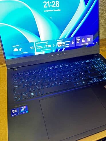 Мониторы: Ekran: 15.6" 3K OLED 120Hz Prosessor: Intel Core Ultra 5 125H — 1