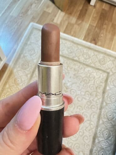 qaş boyası: Dodaq boyası — 6