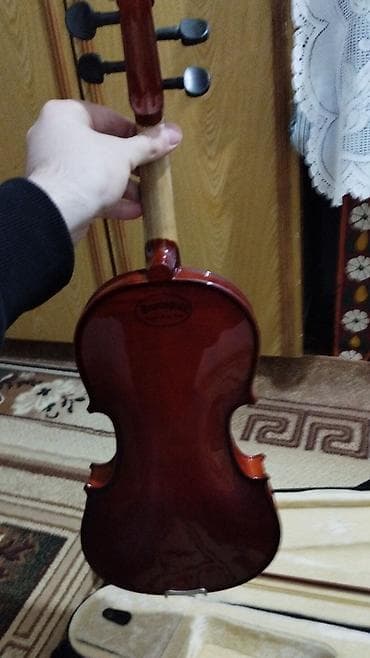 Скрипки: Məhsul: Dominguez skripkası (korpusda marka möhürü var) Tərkib və — 3