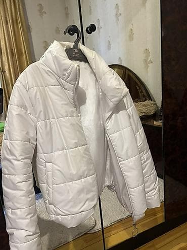 Qadın geyim dəsti – 4 məhsul 1) Puf şişmə qısa kurtka – ağ - Yüngül