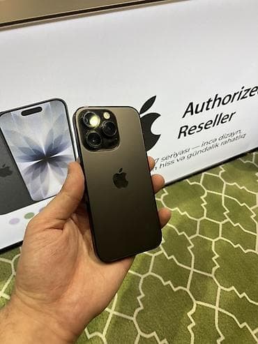 iphone 13 pro ekranı: IPhone 14 Pro, 256 GB, Black Titanium — 5