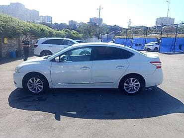 kond: Nissan Sentra: 1.8 l | 2014 il Sedan — 4