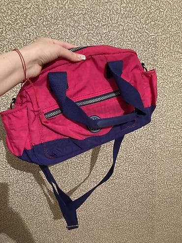 telvizor altdigi: Televizor altı qara reng.70m.Unvan Xırdalan. şüşənin uzunlugu 1m.eni — 3