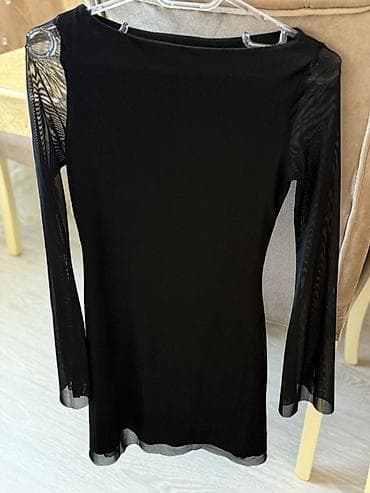 qara sade donlar: Qadın paltarı – qara rəng, uzunqol - Stil: Zərif, düz kəsim mini/orta — 1