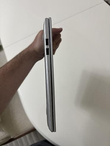 ASUS Vivobook, 15.6 ", Intel Core i5, 512 GB — 3