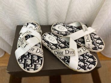 Dəstlər: Tərliklər, Qız üçün, 31 — 2