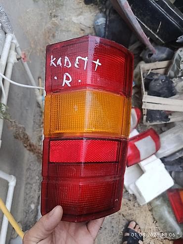 alman motor yağları: Opel üçün arxa stoplar hər biri 25 azn — 5