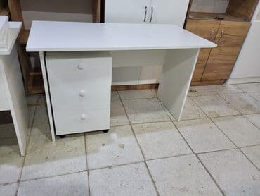 maslar: Yeni, İşçi üçün, Dördbucaq masa — 1