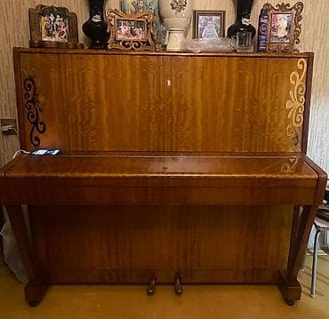 Piano, Belarus, Akustik, İşlənmiş, Ünvandan götürmə — 1