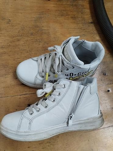 bağlı sandallar: Rəng - Ağ Krossovkalar, Ölçü: 33, Qız üçün — 2