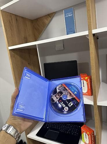 ps4 silm: Döyüş oyunu — 2