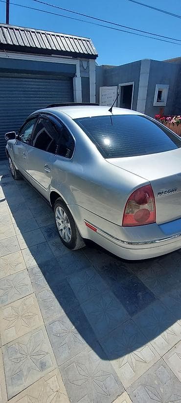 klas 6: Volkswagen Passat: 1.8 l | Sedan — 7