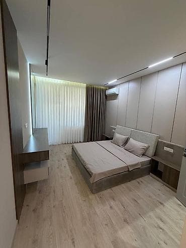 1 otaql: Satılır 4 otaqlı yeni tikili 131 m², Gənclik m. Kateqoriya Yeni — 9