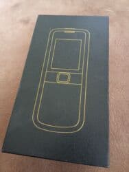 usb флешка в виде кредитной карты: Nokia 8, rəng - Qara, Düyməli — 4