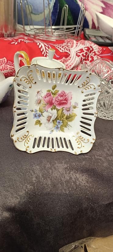 delonghi: Məhsul: porselen süfrə və mətbəx əşyaları dəsti Təsvir: - Dekorativ — 1