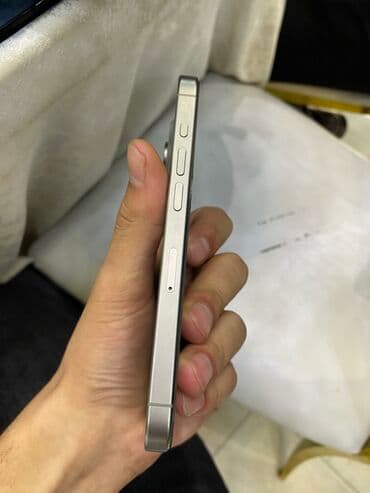 ipad pro: IPhone 15 Pro, 128 GB, Natural Titanium — 3